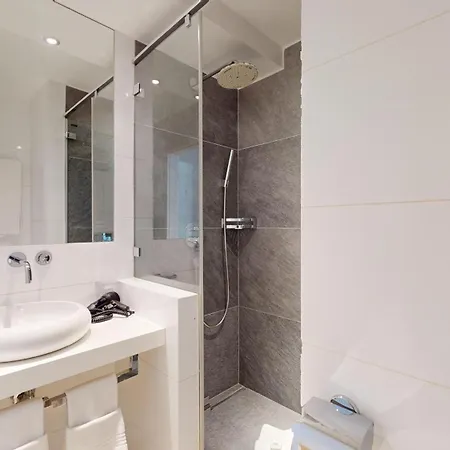 Charming In The Center Of * Lutry