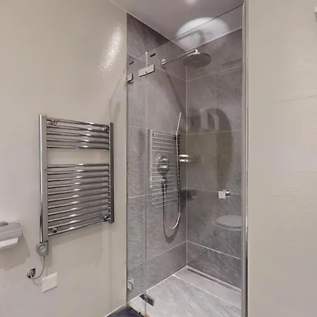 Charming In The Center Of Lutry