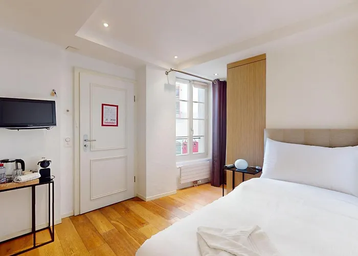 شقة Charming In The Center Of *