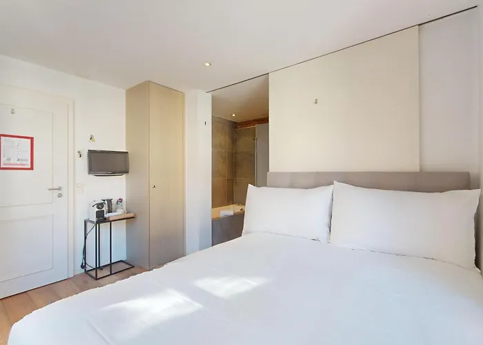 Charming In The Center Of Διαμέρισμα *